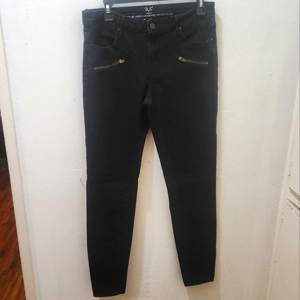 Versace 1969 | Abbigliamento Sportivo SRL